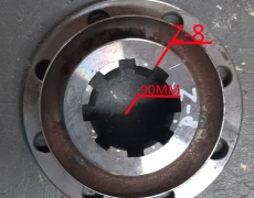 Фланец среднего моста 165mm/ 90mm/ (8шл)/ 8 отв  199014320205